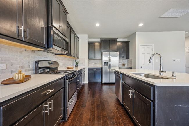 361 Silktassel Way, House other with 3 bedrooms, 3 bathrooms and 2 parking in Buda TX | Image 11