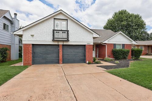 1904 Michael Drive, Edmond, OK, 73013 | Card Image