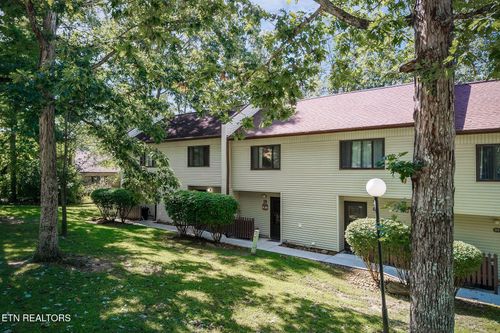 97 Wilshire Heights Dr, Crossville, TN, 38558-6271 | Card Image