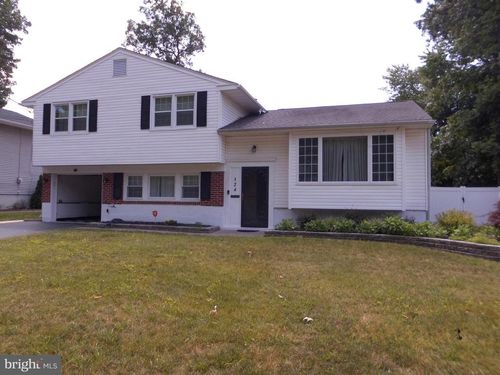 124 Sherwood Dr, BLACKWOOD, NJ, 08012-1538 | Card Image