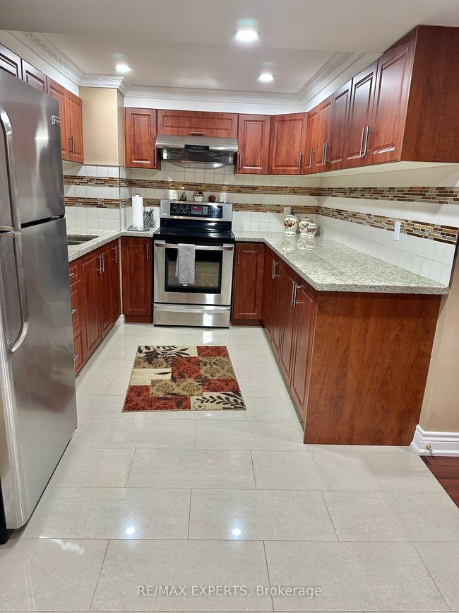 1 Berger Ave, House other with 6 bedrooms, 5 bathrooms and 2 parking in Markham ON | Image 27