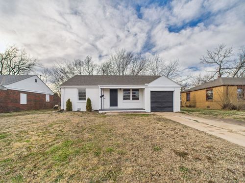 1607 N Pershing St, Wichita, KS, 67208-2231 | Card Image