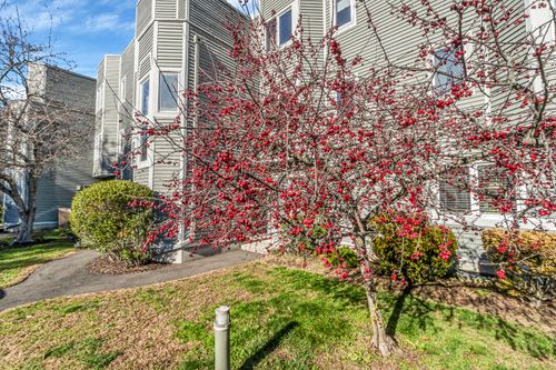 apt-f3-1412 Whitney Ave, Hamden, CT, 06517-2441 | Card Image