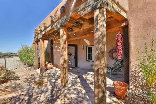  Vista Linda Rd, Ranchos De Taos, NM, 87557-8755 | Card Image