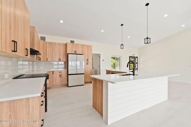 9670 Riverview Dr, House other with 4 bedrooms, 3 bathrooms and null parking in Sebastian FL | Image 19