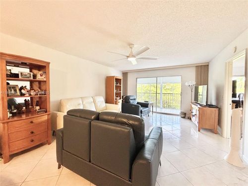 apt-407l-13105 Sw 16th Ct, Pembroke Pines, FL, 33027-2456 | Card Image