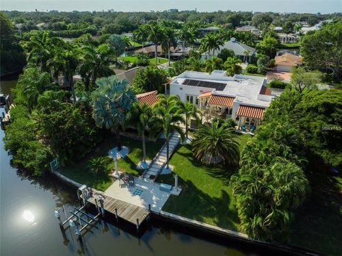 5645 America Dr, Sarasota, FL, 34231-4105 | Card Image