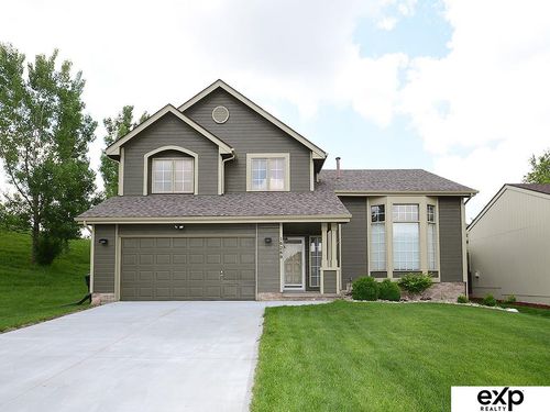 16269 Manderson St, Omaha, NE, 68116-2888 | Card Image