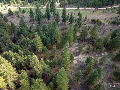 Lot 8 Star Creek Ct, Placerville, ID, 83666 | Card Image