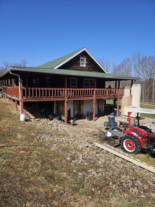 27369 Price Strong Rd, Vinton, OH, 45686-8906 | Card Image