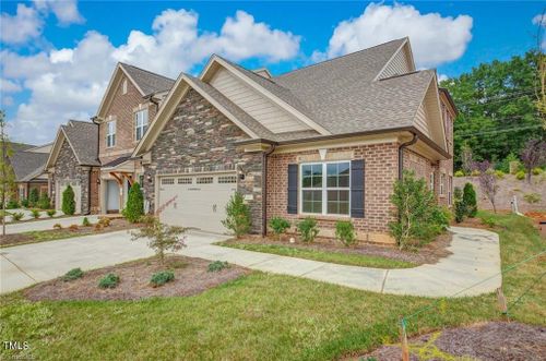 20-1061 Talisker Way, Burlington, NC, 27215-8582 | Card Image