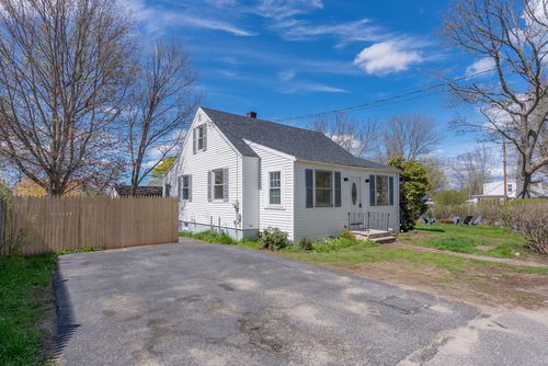 711 Highland Avenue, South Portland, ME, 04106 | Card Image