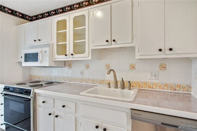 APT-3B - 1088 Delaware Ave, Condo with 1 bedrooms, 1 bathrooms and null parking in Buffalo NY | Image 12