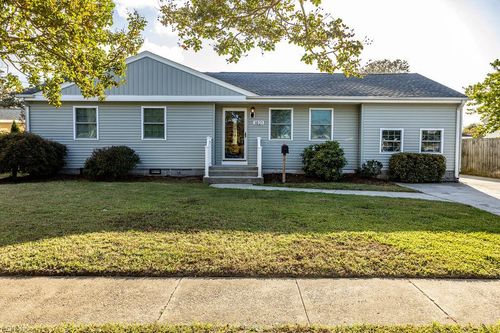 1821 Dominion Ave, Norfolk, VA, 23518-3132 | Card Image