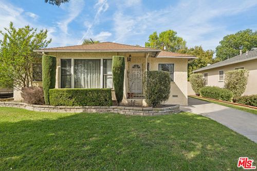 6123 Carson St, Lakewood, CA, 90713-3106 | Card Image