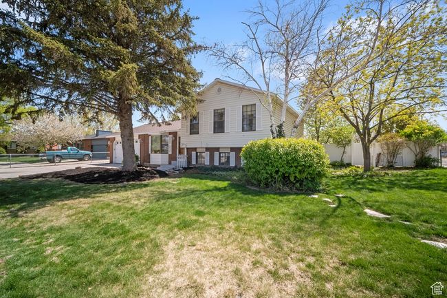 2009 7455, House other with 5 bedrooms, 2 bathrooms and 10 parking in West Jordan UT | Image 23