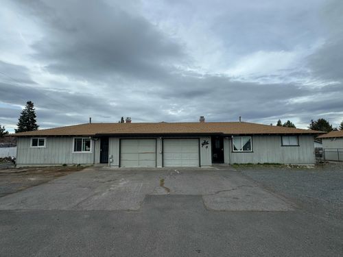 21130 Reed Market Rd, Bend, OR, 97702-9669 | Card Image