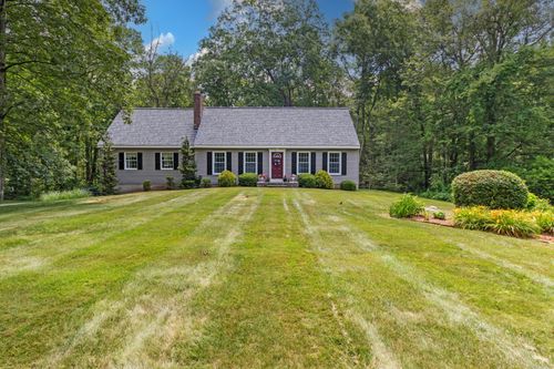 215 Clark Hill Rd, East Hampton, CT, 06424-1919 | Card Image
