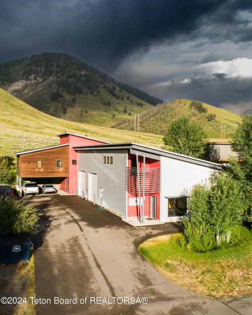 3960 Antelope Ln, Jackson, WY, 83001 | Card Image