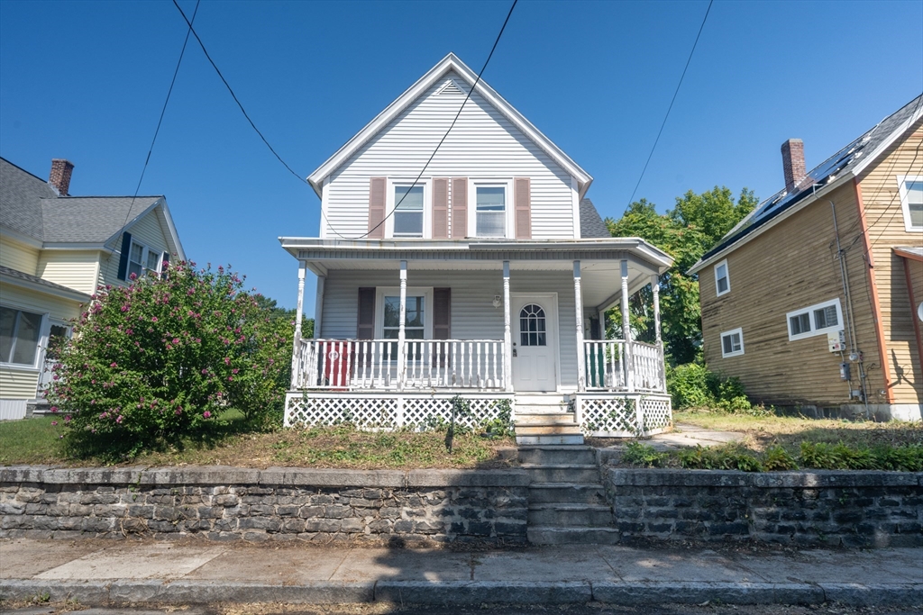 Boynton St, Lowell, MA 01850