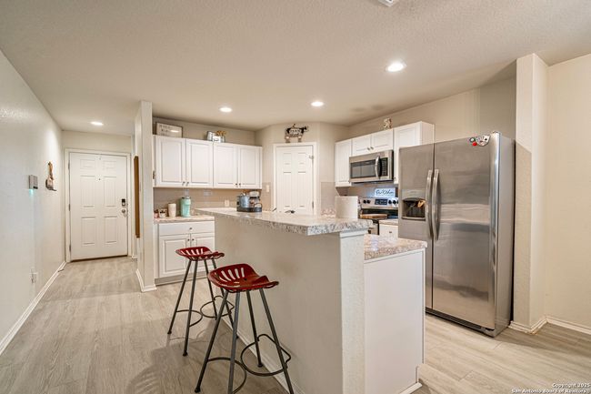 14616 Stable Spgs, House other with 4 bedrooms, 2 bathrooms and null parking in Elmendorf TX | Image 7
