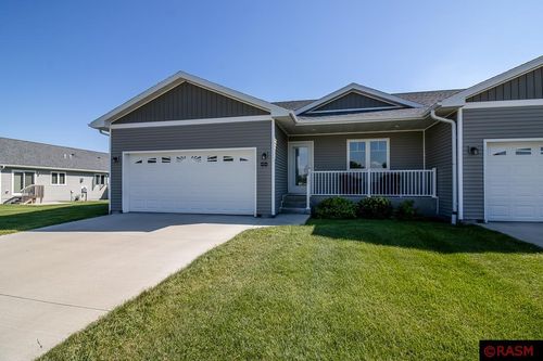 unit-3-504 W Bert St, Lake Crystal, MN, 56055-7504 | Card Image