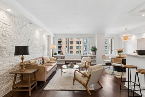 4h-201 E 25th St, New York, NY, 10010-3005 | Card Image