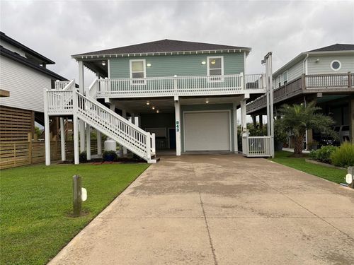 943 Sand Dune Dr, Crystal Beach, TX, 77650-2881 | Card Image