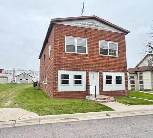 101 2nd St Se, Fairfax, MN, 55332-4505 | Card Image
