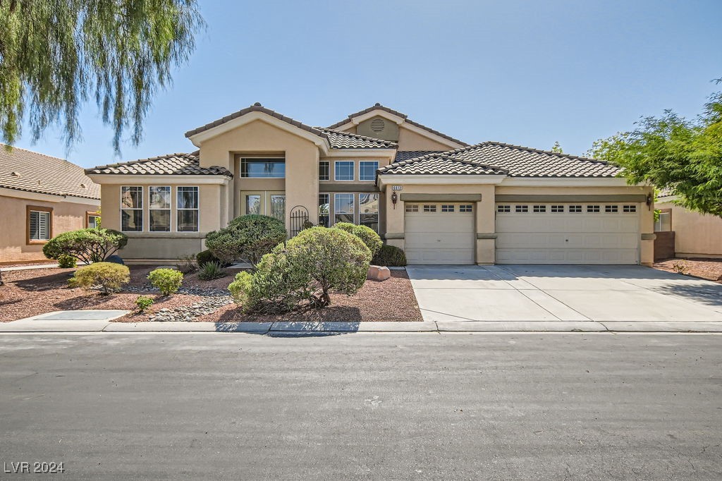 Tattler Dr, North Las Vegas, NV 89084