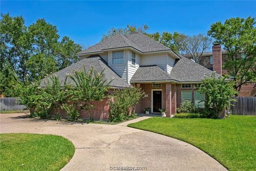 203 Chimney Hill Cir, College Station, TX, 77840-7894 | Card Image