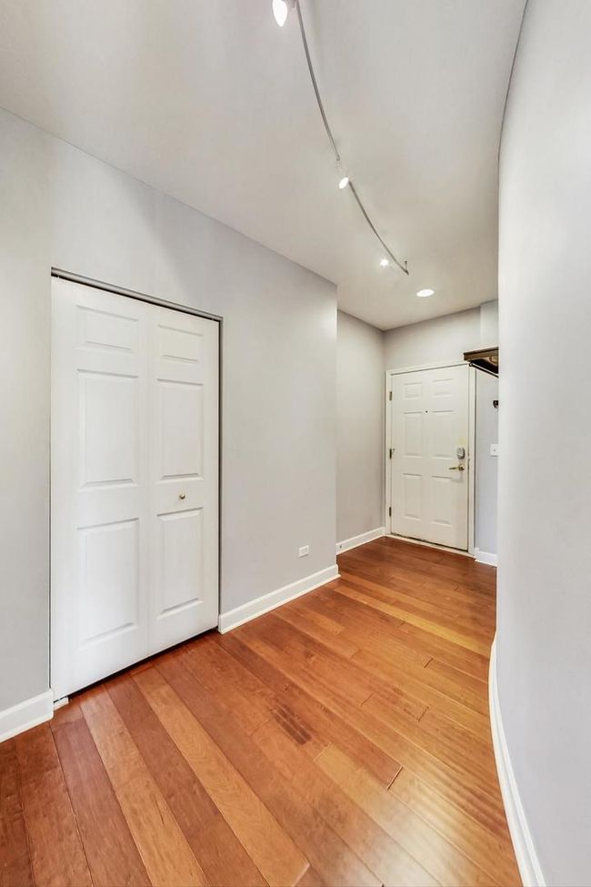 Entryway | Image 30