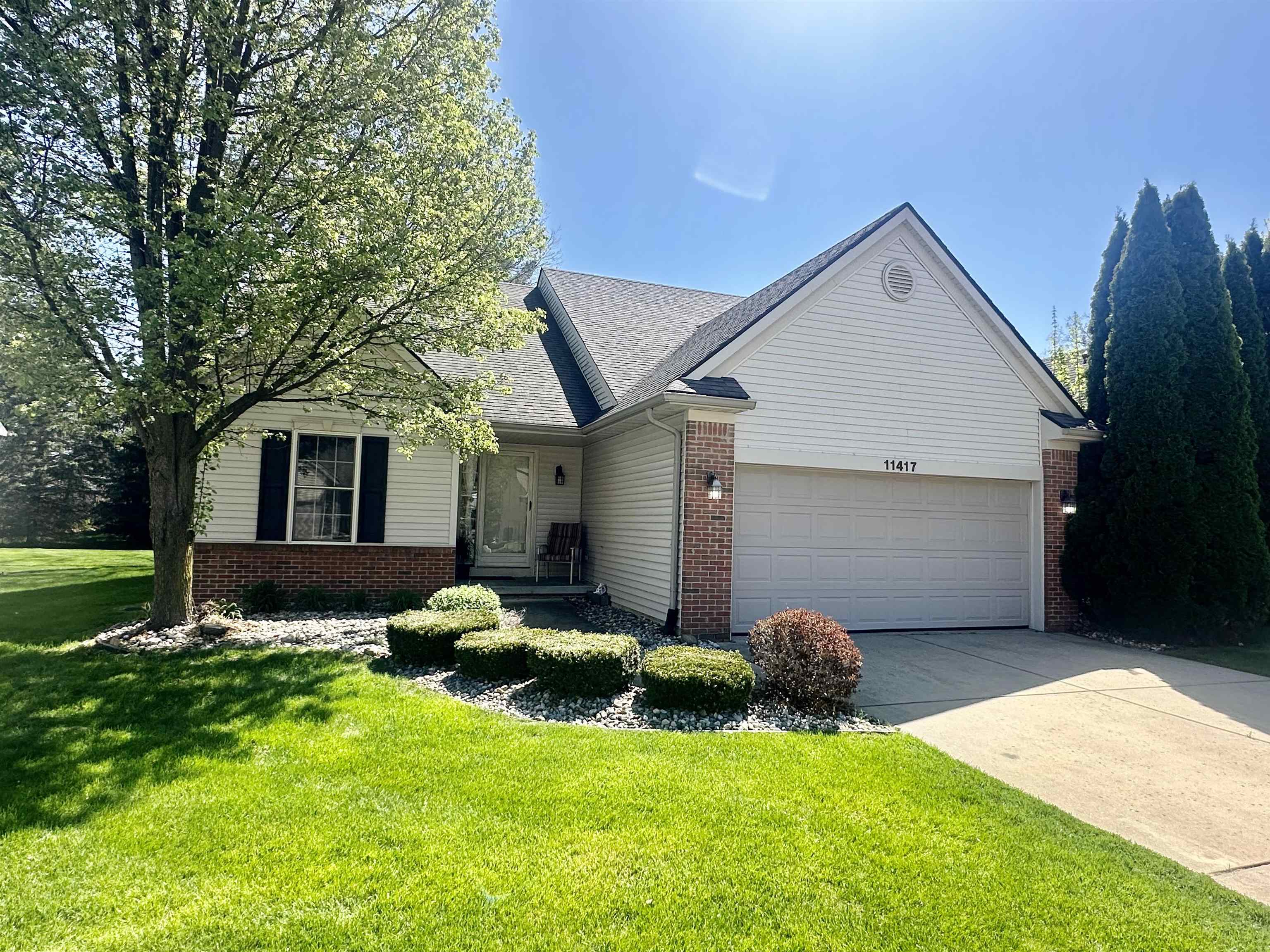 Hidden Oaks Dr, Clio, MI 48420