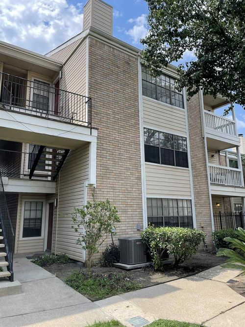 apt-1414-2750 Holly Hall St, Houston, TX, 77054-4167 | Card Image