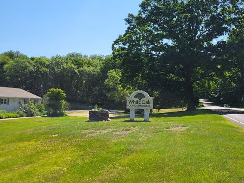 a-9 White Oak Condo, Mansfield, CT, 06250 | Card Image