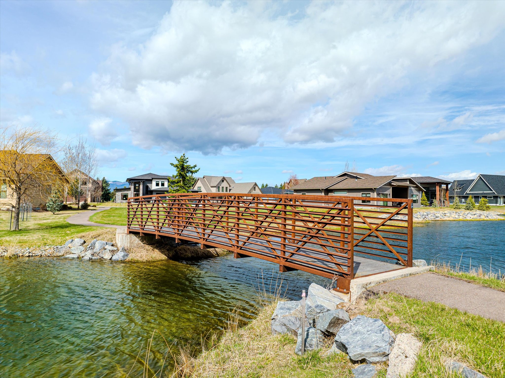 Land in Bigfork