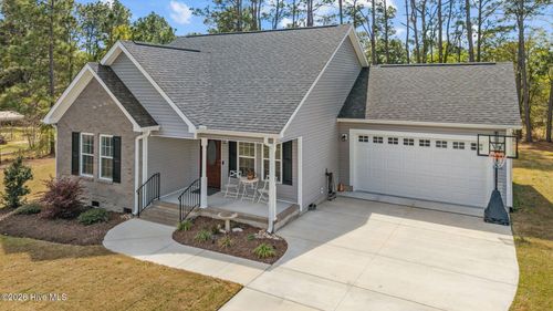 106 Walnut St, Hamlet, NC, 28345-2235 | Card Image