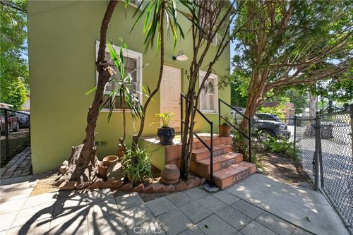 2004 Echo Park Ave, Los Angeles, CA, 90026 | Card Image