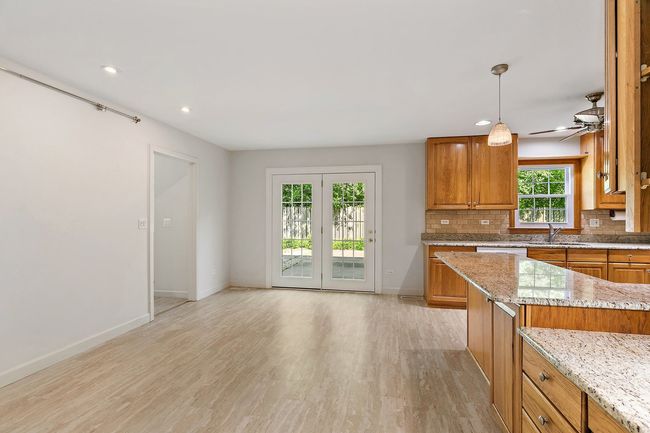 5 Hawthorne Rd, House other with 4 bedrooms, 3 bathrooms and 2 parking in Barrington IL | Image 17