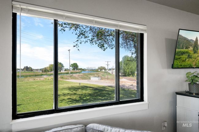 4 N 1050 E, House other with 3 bedrooms, 2 bathrooms and null parking in Declo ID | Image 13