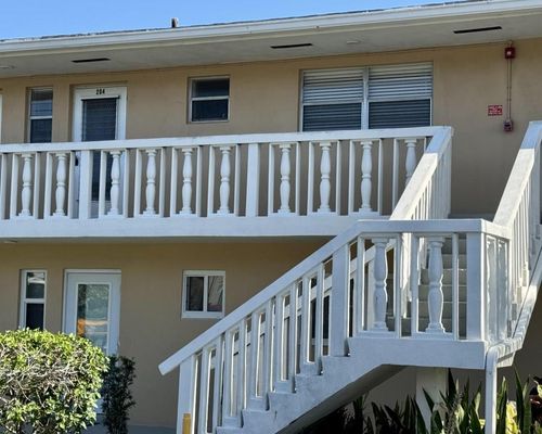204-2222 Ne 1st Way, Boynton Beach, FL, 33435-2920 | Card Image