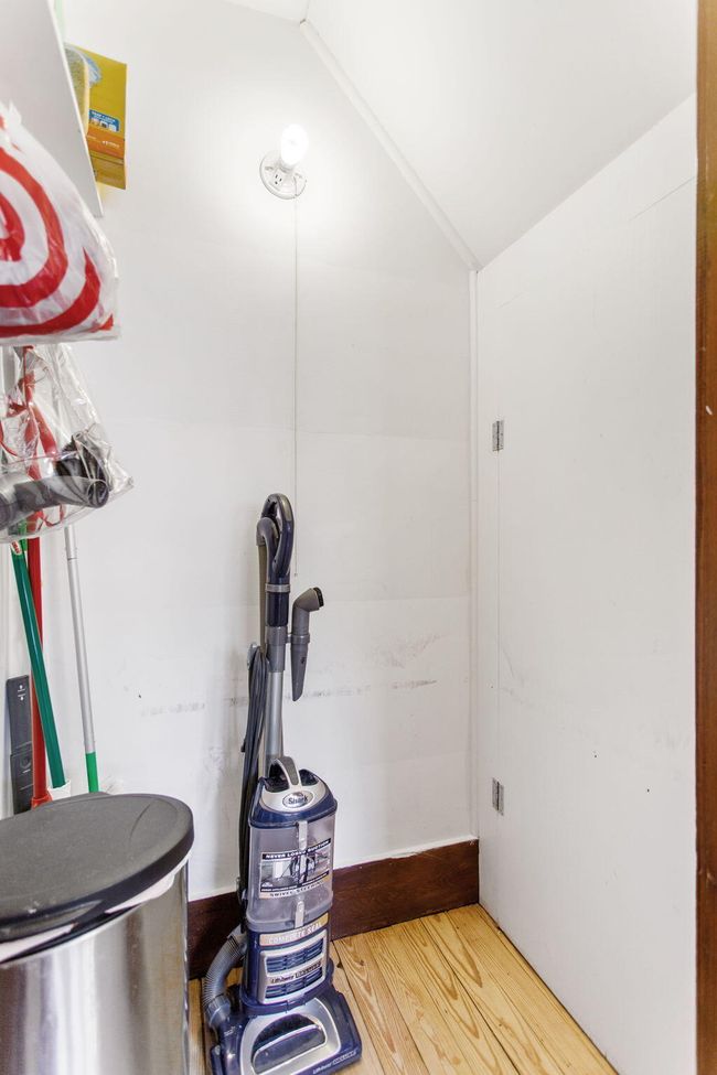 41-web-or-mls-225-van-buren-st | Image 41