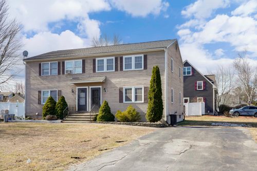 r-11 Phillip Rd, Derry, NH, 03038-4324 | Card Image