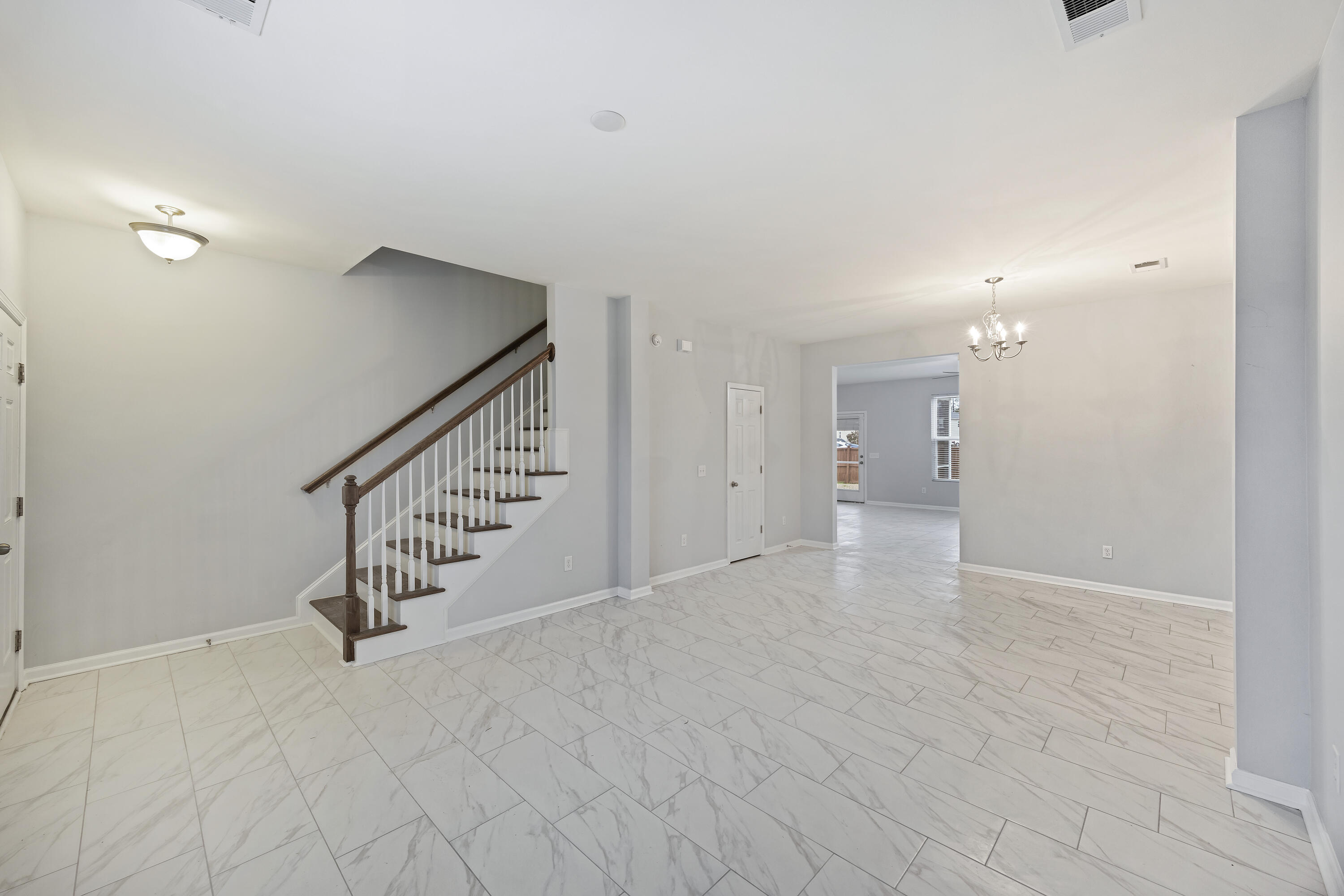 Residential in Summerville 4