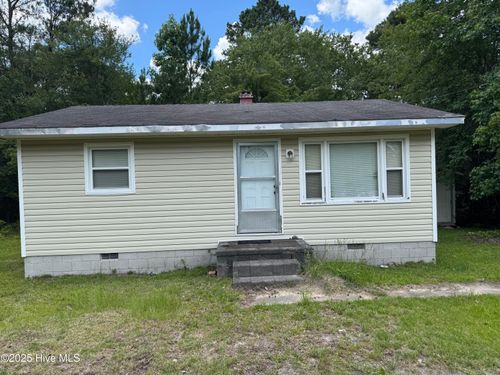 2235 Hines Farm Rd, Jacksonville, NC, 28540-8878 | Card Image