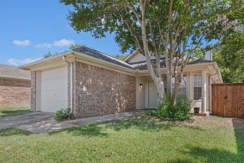 1918 Lee Dr, Denton, TX, 76209-6386 | Card Image