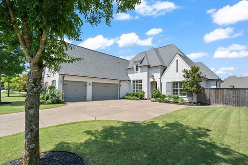 4741 Carousel Ln, Collierville, TN, 38017-4297 | Card Image