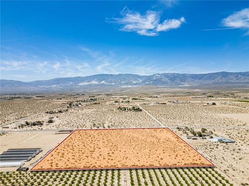 34700 Rabbit Springs Rd, Lucerne Valley, CA, 92356 | Card Image
