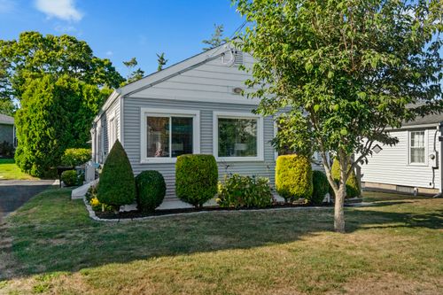 10 Dorothy Rd, Westbrook, CT, 06498-2137 | Card Image