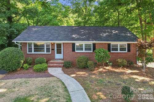 2227 Wensley Dr, Charlotte, NC, 28210-3851 | Card Image
